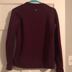 Lululemon sweatshirt